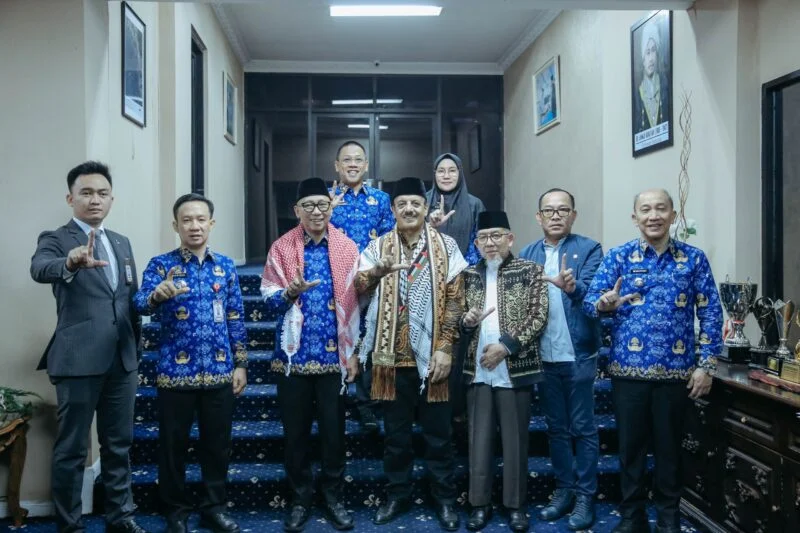 Gubernur Rahmat Mirzani Djausal Terima Dubes Palestina Abdalfatah A.K. Alsattari